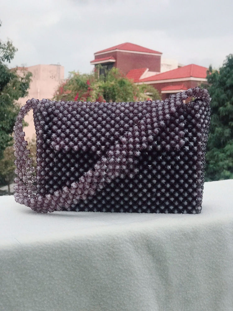 Handcrafted Pearl Beaded Bag – Vintage Glam Look